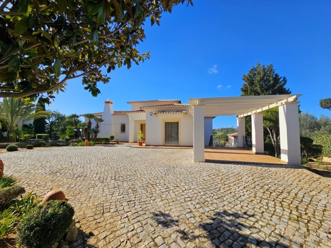 Moradia T5 para Venda em Lagoa e Carvoeiro Foto 4