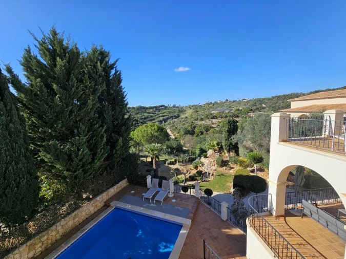 Moradia T5 para Venda em Lagoa e Carvoeiro Foto 5