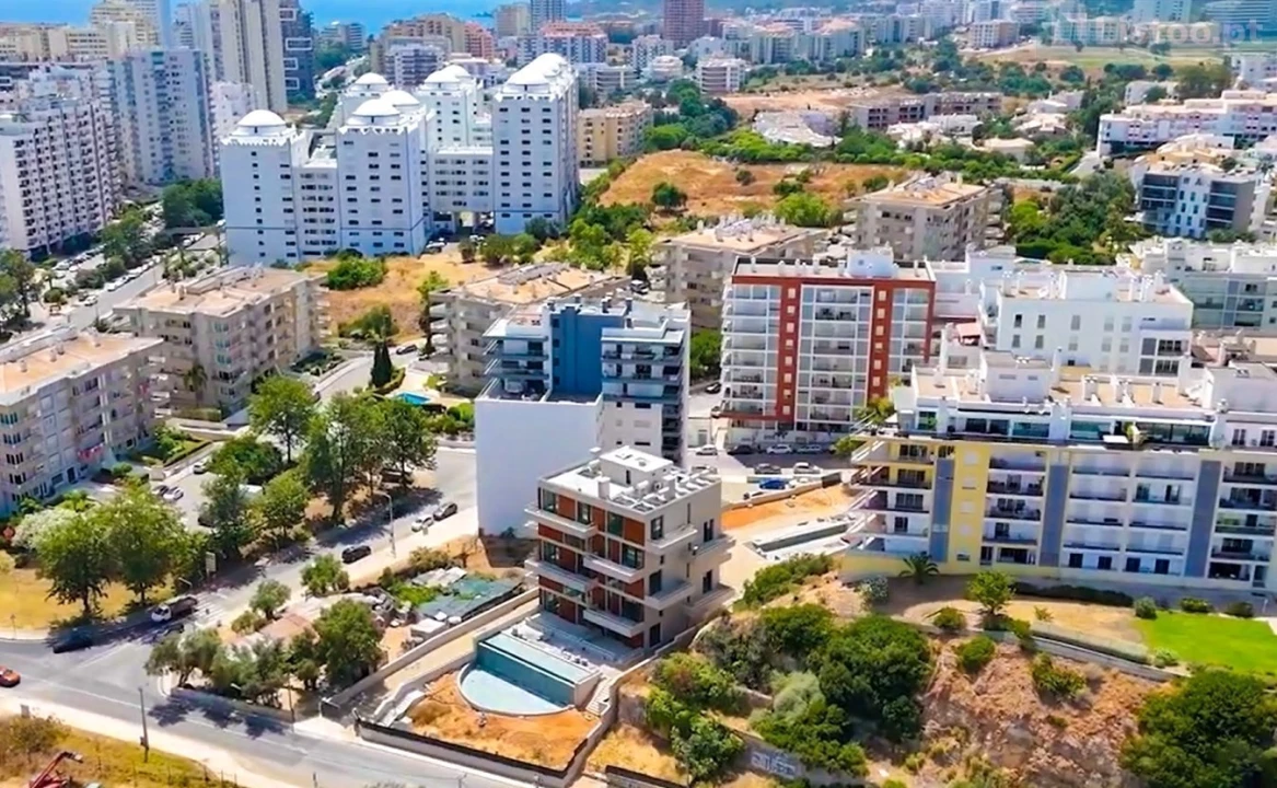 Apartamento T2 para Venda em Alvor Foto 13