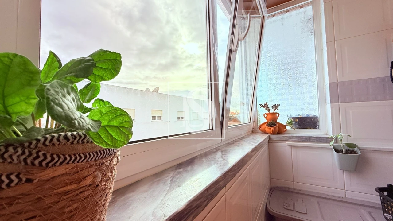 Apartamento T3 para Venda em Moita Foto 18