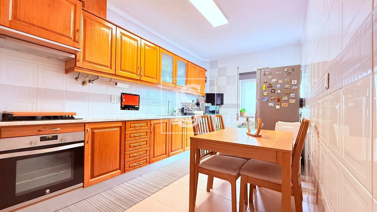 Apartamento T3 para Venda em Moita Foto 1