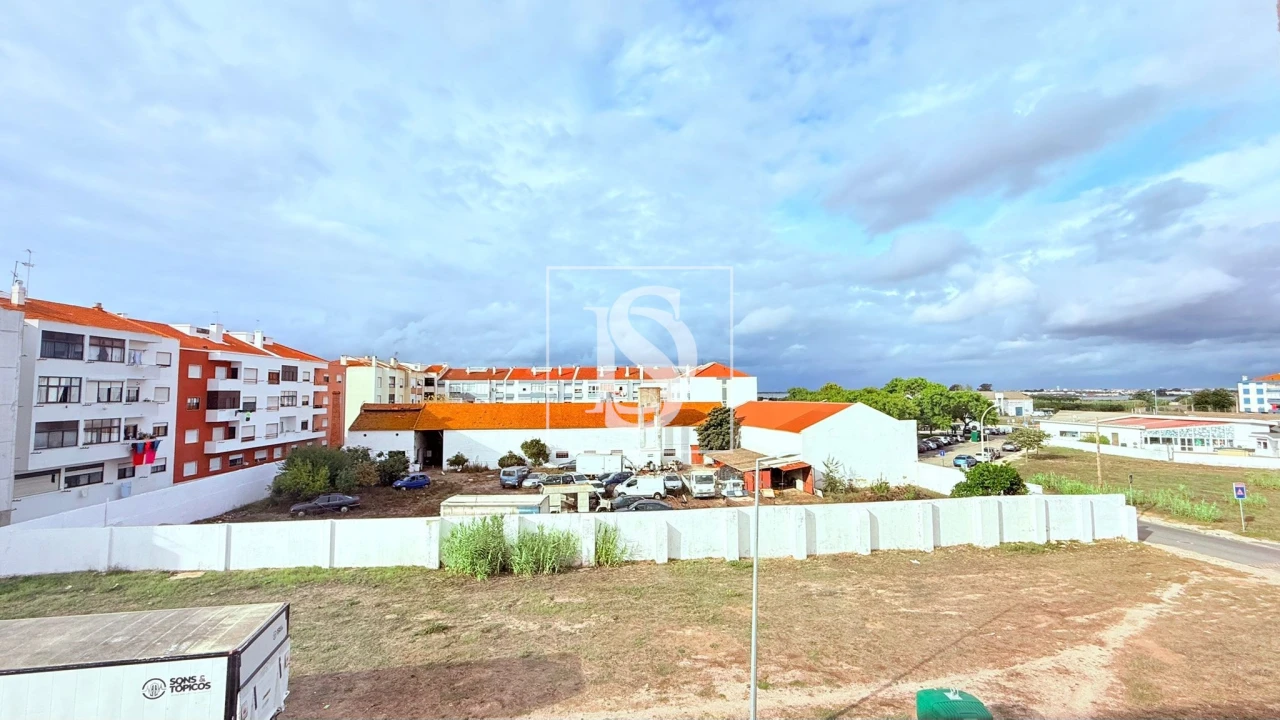 Apartamento T3 para Venda em Moita Foto 23