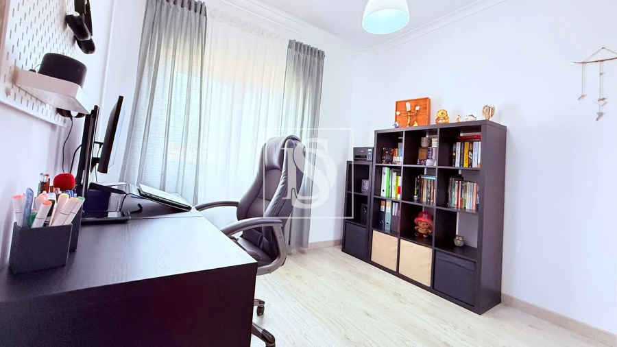 Apartamento T3 para Venda em Moita Foto 16