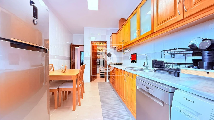 Apartamento T3 para Venda em Moita Foto 3