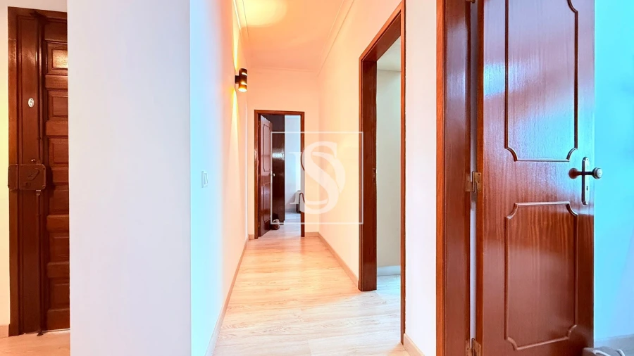 Apartamento T3 para Venda em Moita Foto 9