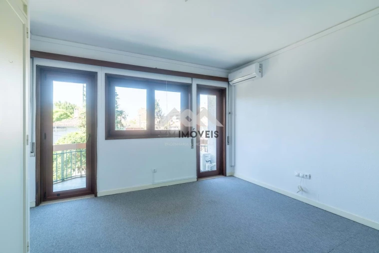 Moradia T6 para Arrendamento em Lordelo do Ouro e Massarelos Foto 30