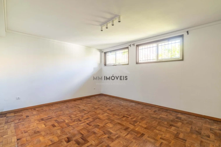 Moradia T6 para Arrendamento em Lordelo do Ouro e Massarelos Foto 49