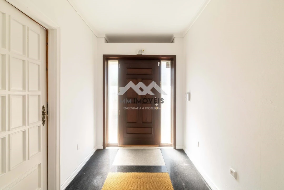 Moradia T6 para Arrendamento em Lordelo do Ouro e Massarelos Foto 14