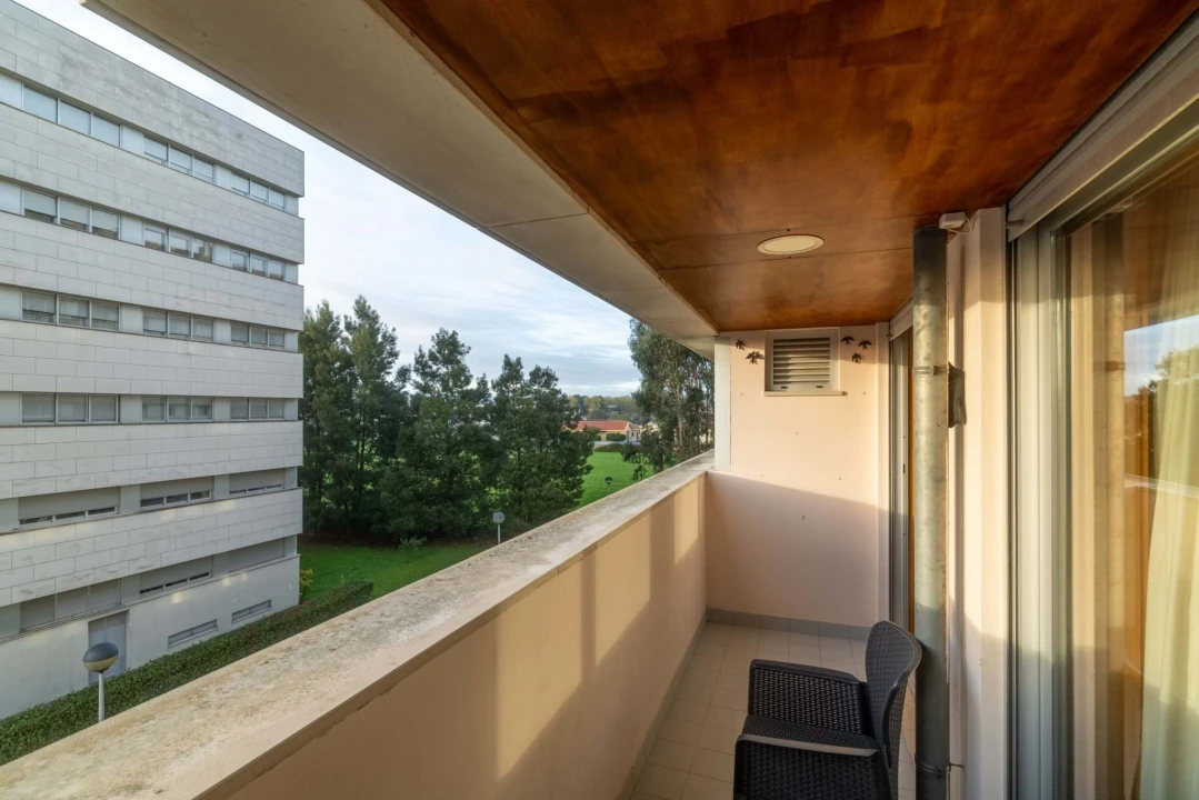 Apartamento T4 para Venda em Castêlo da Maia Foto 13