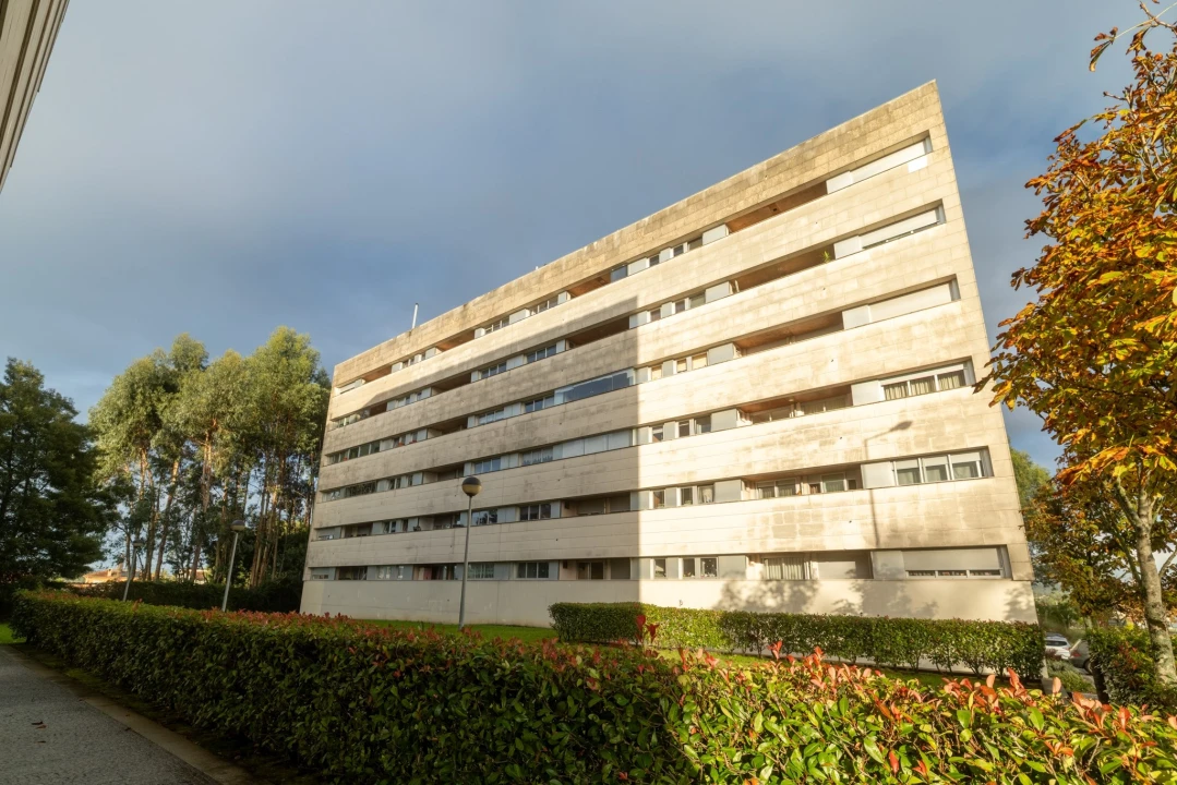 Apartamento T4 para Venda em Castêlo da Maia Foto 38