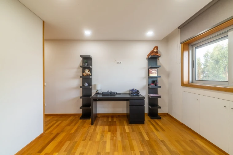 Apartamento T4 para Venda em Castêlo da Maia Foto 23