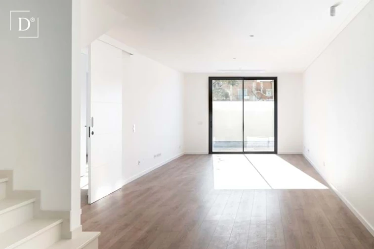 Moradia T3 para Venda em Olhão Foto 2