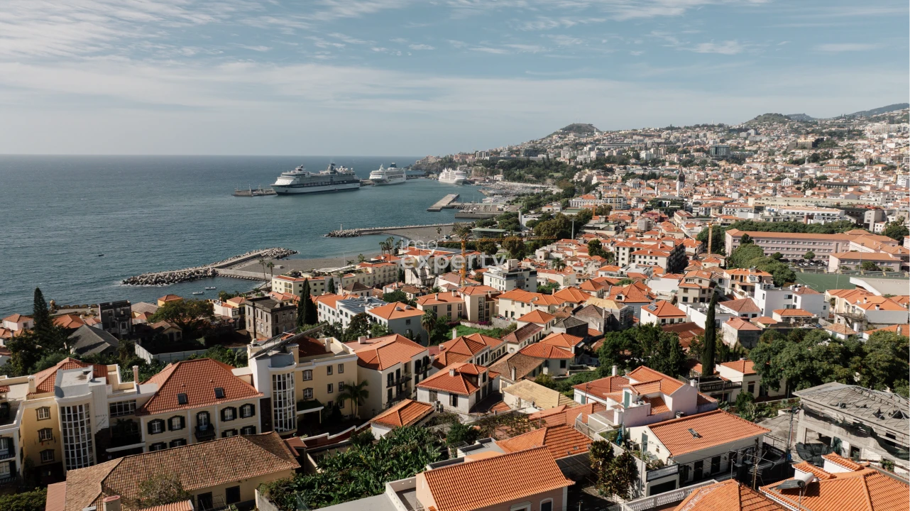 Prédio para Venda em Funchal (Santa Maria Maior) Foto 24