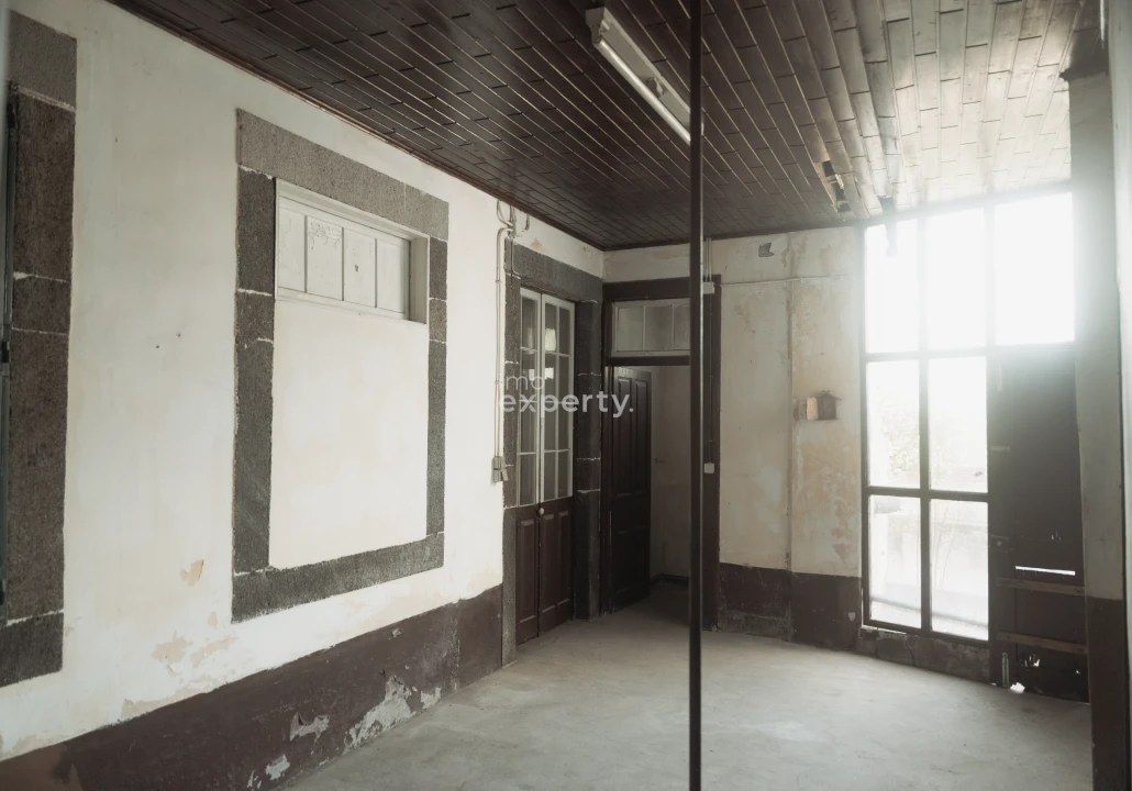 Prédio para Venda em Funchal (Santa Maria Maior) Foto 37