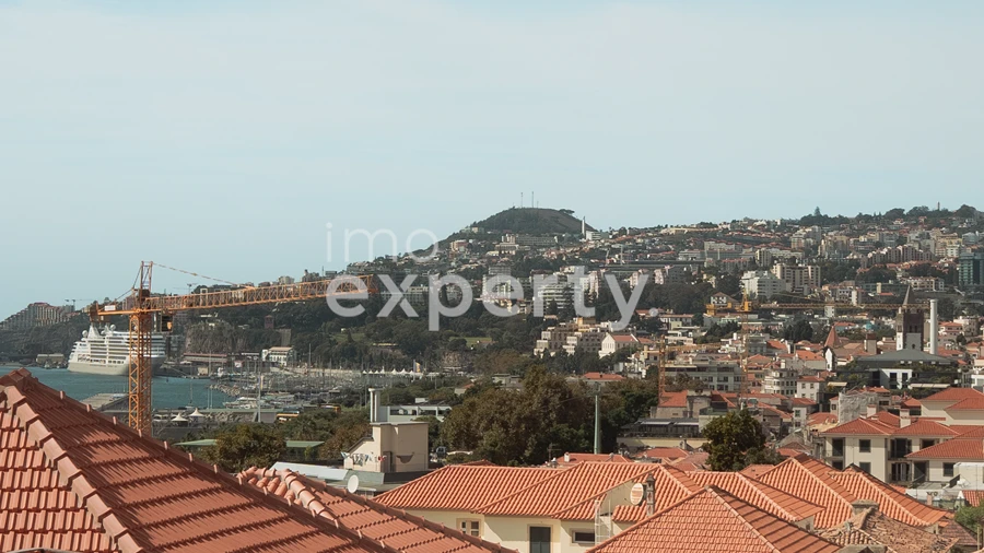 Prédio para Venda em Funchal (Santa Maria Maior)
