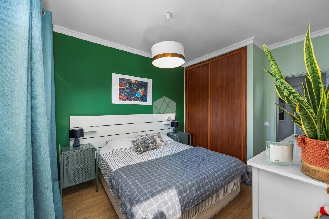 Moradia T3 para Venda em Armação de Pera Foto 24