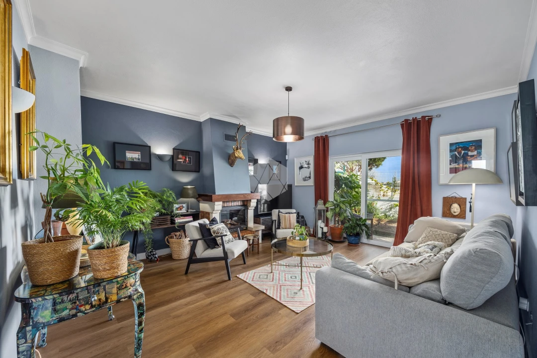 Moradia T3 para Venda em Armação de Pera Foto 11