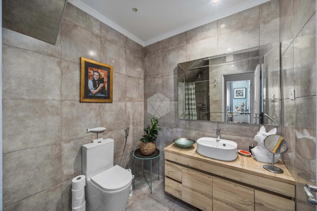 Moradia T3 para Venda em Armação de Pera Foto 12