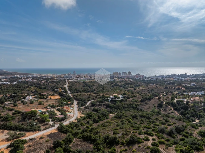 Moradia T3 para Venda em Armação de Pera Foto 34