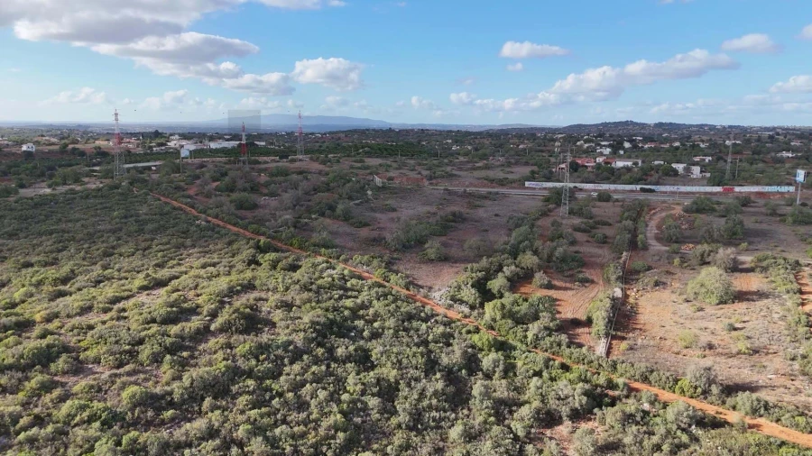 Terreno para Venda em Paderne Foto 10