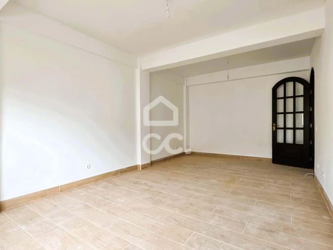 Apartamento T3 para Arrendamento em União das Freguesias de Setúbal Foto 9