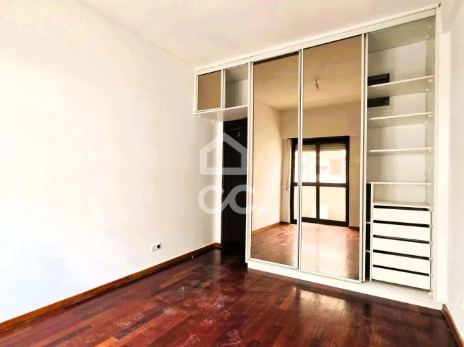 Apartamento T3 para Arrendamento em União das Freguesias de Setúbal Foto 22