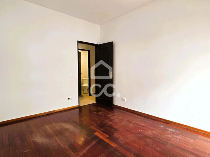 Apartamento T3 para Arrendamento em União das Freguesias de Setúbal Foto 19