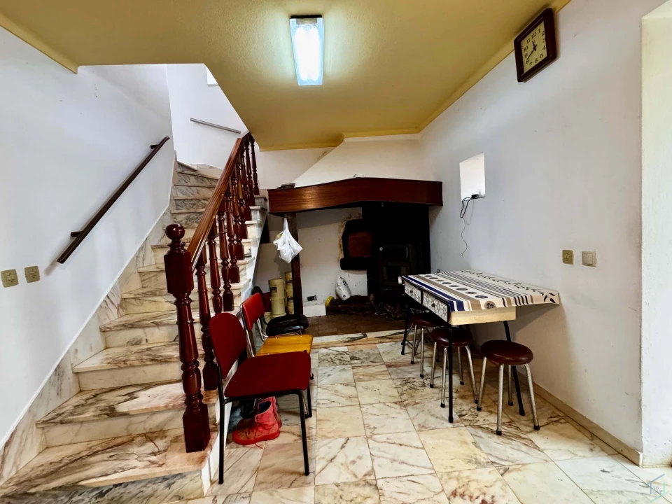 Moradia T3 para Venda em Além da Ribeira e Pedreira Foto 18