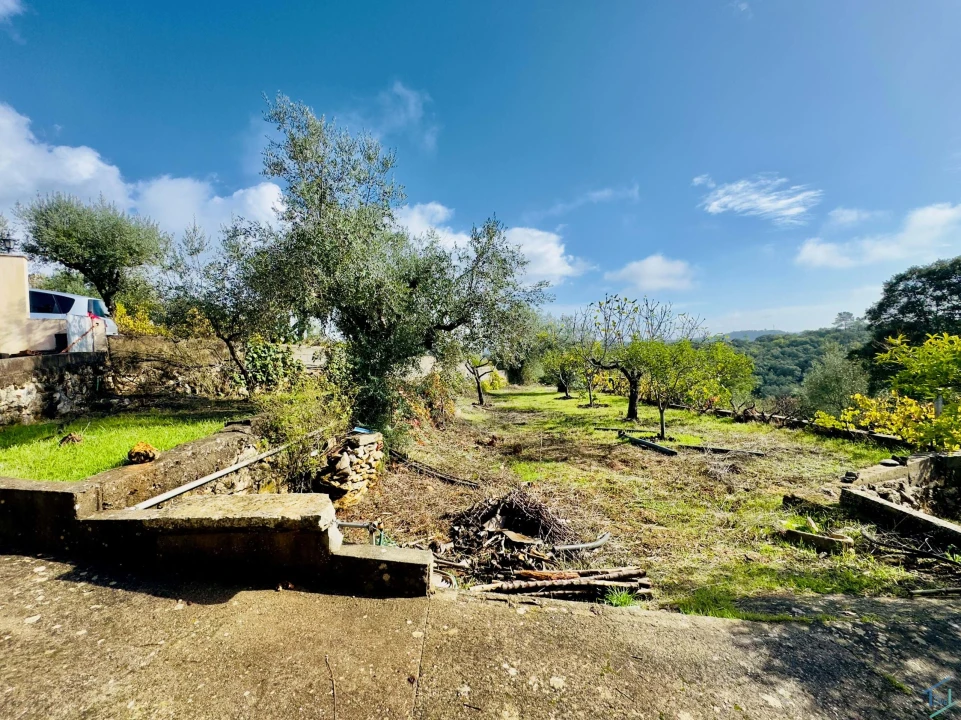 Moradia T3 para Venda em Além da Ribeira e Pedreira Foto 5