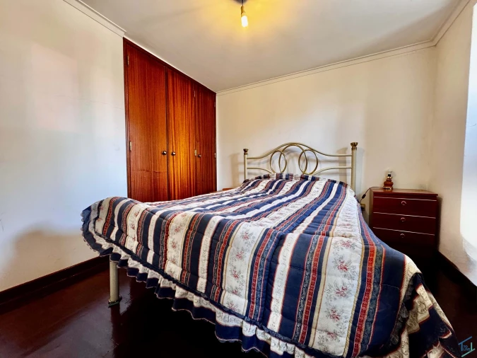 Moradia T3 para Venda em Além da Ribeira e Pedreira Foto 12