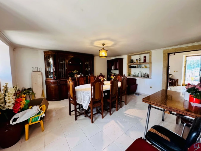 Moradia T3 para Venda em Além da Ribeira e Pedreira Foto 15