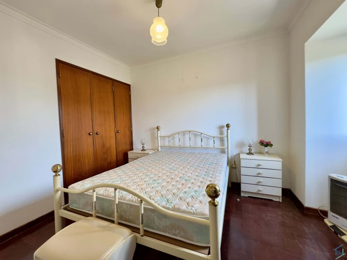 Moradia T3 para Venda em Além da Ribeira e Pedreira Foto 8