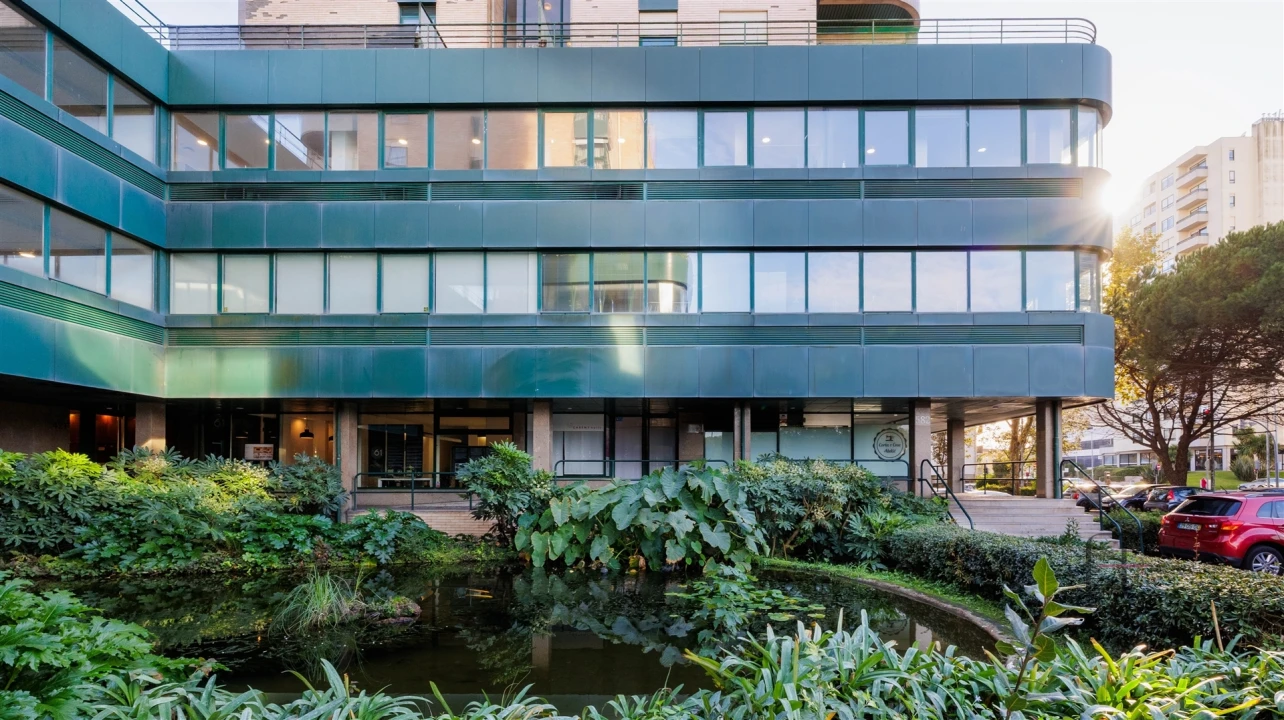 Escritório para Arrendamento em Ramalde Foto 4