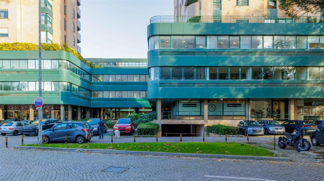 Escritório para Arrendamento em Ramalde Foto 5