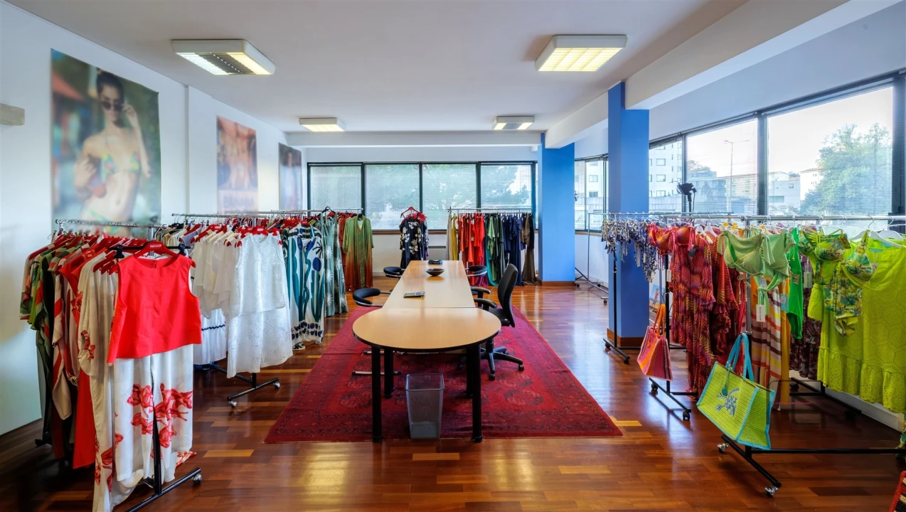 Escritório para Arrendamento em Ramalde Foto 14