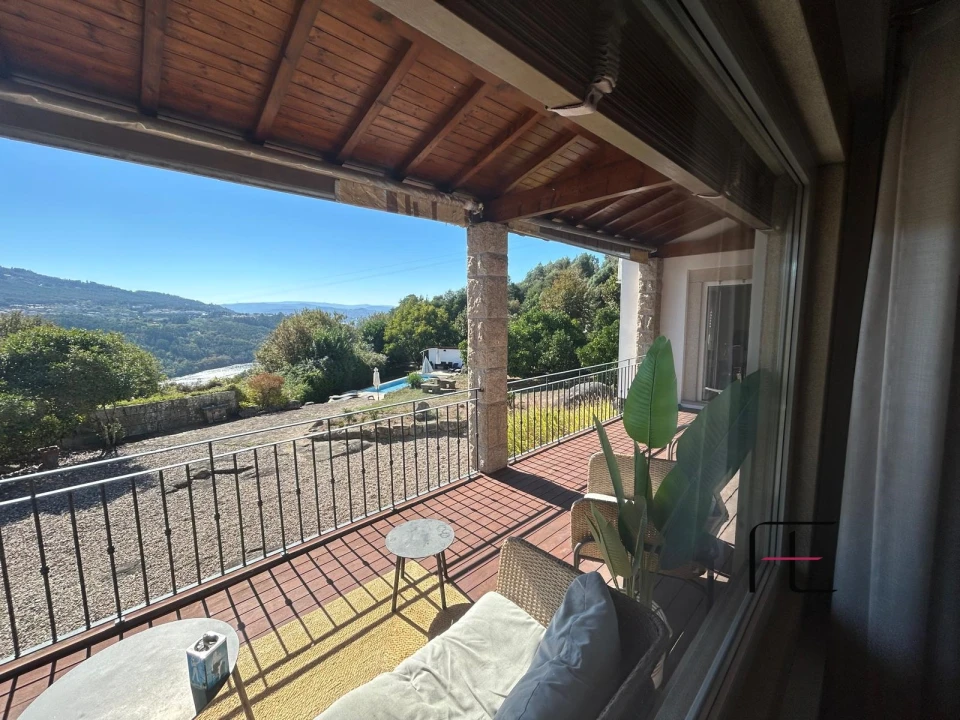 Moradia T6 para Venda em Boelhe Foto 21