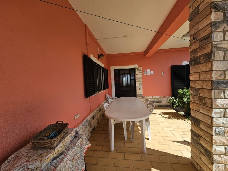 Moradia T0 para Venda em Santa Barbara de Nexe Foto 22