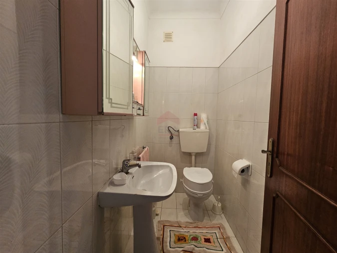 Moradia T0 para Venda em Santa Barbara de Nexe Foto 15