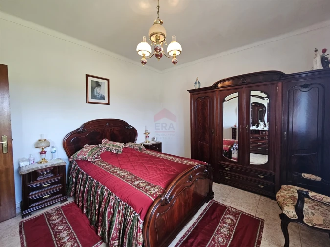 Moradia T0 para Venda em Santa Barbara de Nexe Foto 18