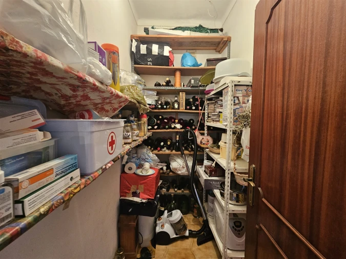 Moradia T0 para Venda em Santa Barbara de Nexe Foto 19