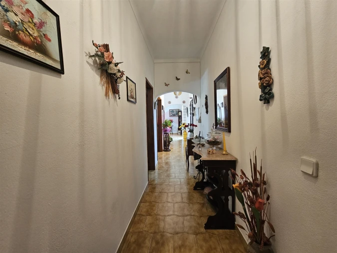 Moradia T0 para Venda em Santa Barbara de Nexe Foto 21