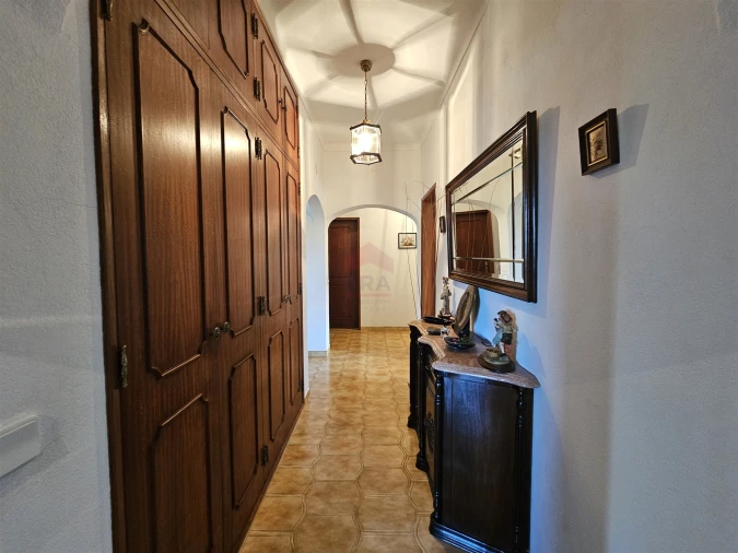 Moradia T0 para Venda em Santa Barbara de Nexe Foto 20