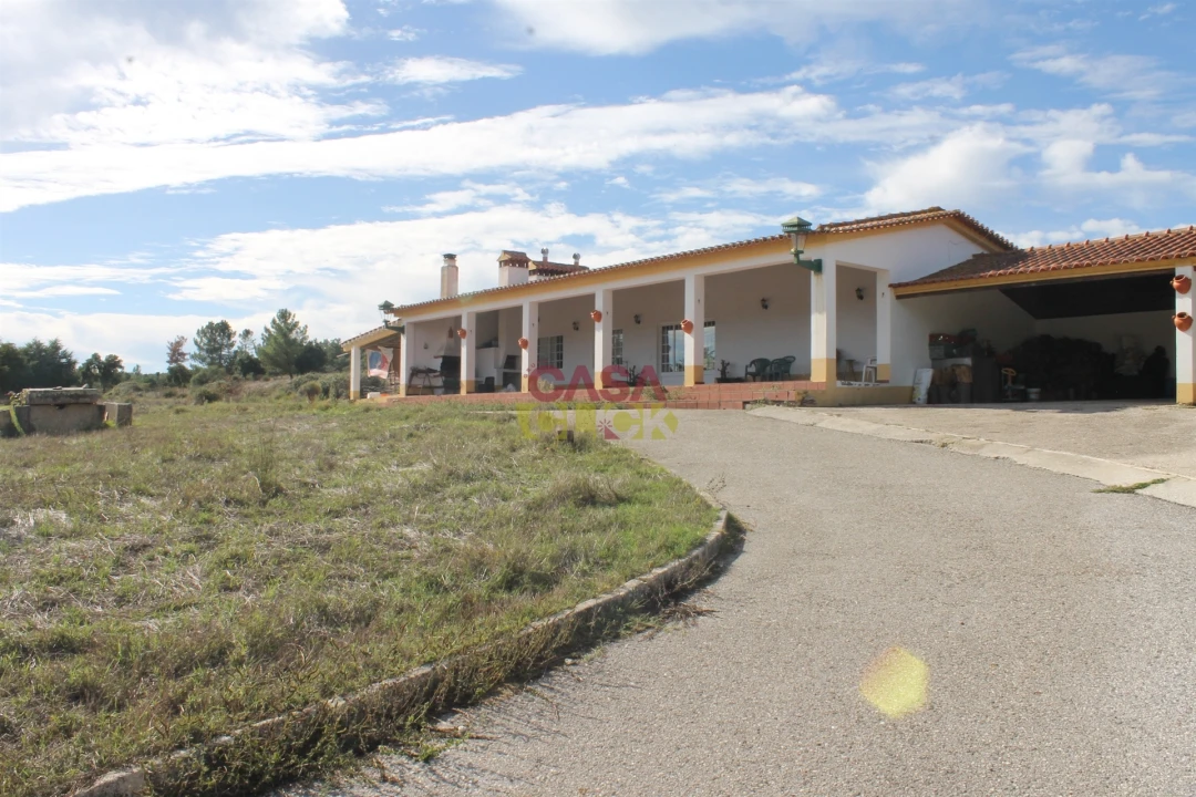 Quinta T6 para Venda em Bemposta Foto 22