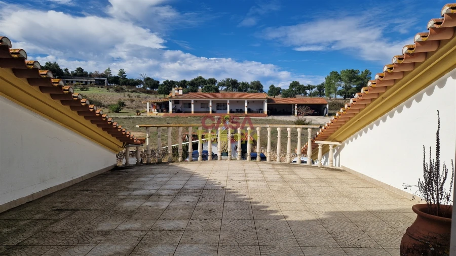 Quinta T6 para Venda em Bemposta Foto 12