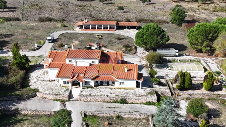 Quinta T6 para Venda em Bemposta