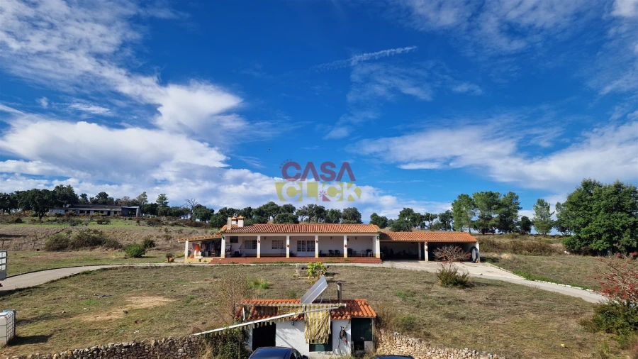 Quinta T6 para Venda em Bemposta Foto 15