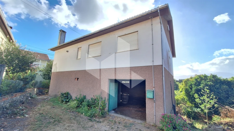 Moradia T3 para Venda em Molelos Foto 2