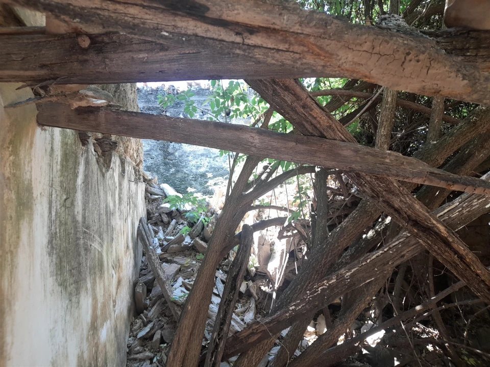 Moradia T0 para Venda em Cebolais de Cima e Retaxo Foto 4