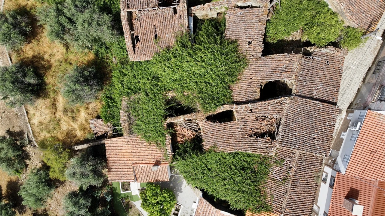 Moradia T0 para Venda em Cebolais de Cima e Retaxo Foto 8