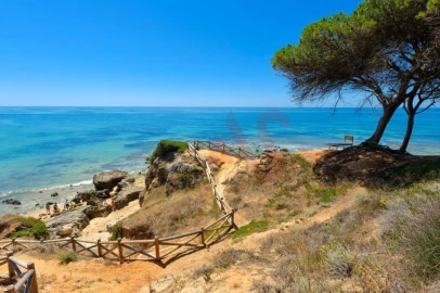 Apartamento T1 para Venda em Albufeira e Olhos de Água